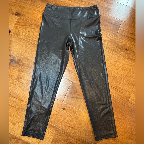 NWOT PRO PLAYER Black Shiny Leggings - Picture 2 of 9